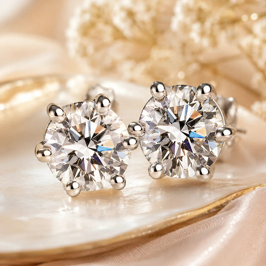 SENTO Eros Lumiere moissanite studs close-up macro D color VVS1 round brilliant fire
